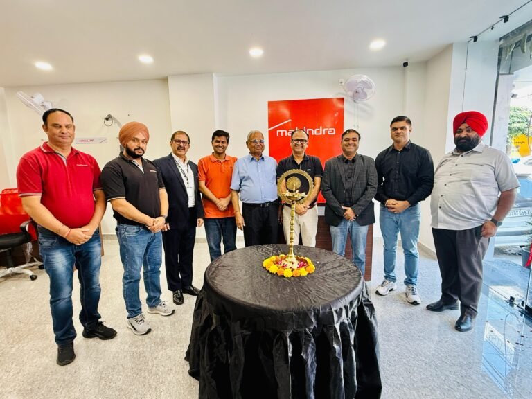 Jammu Motor Mahindra Inaugurates its NEW MAHINDRA LAST MILE MOBILITY SHOWROOM at BAKSHI NAGAR, JAMMU
