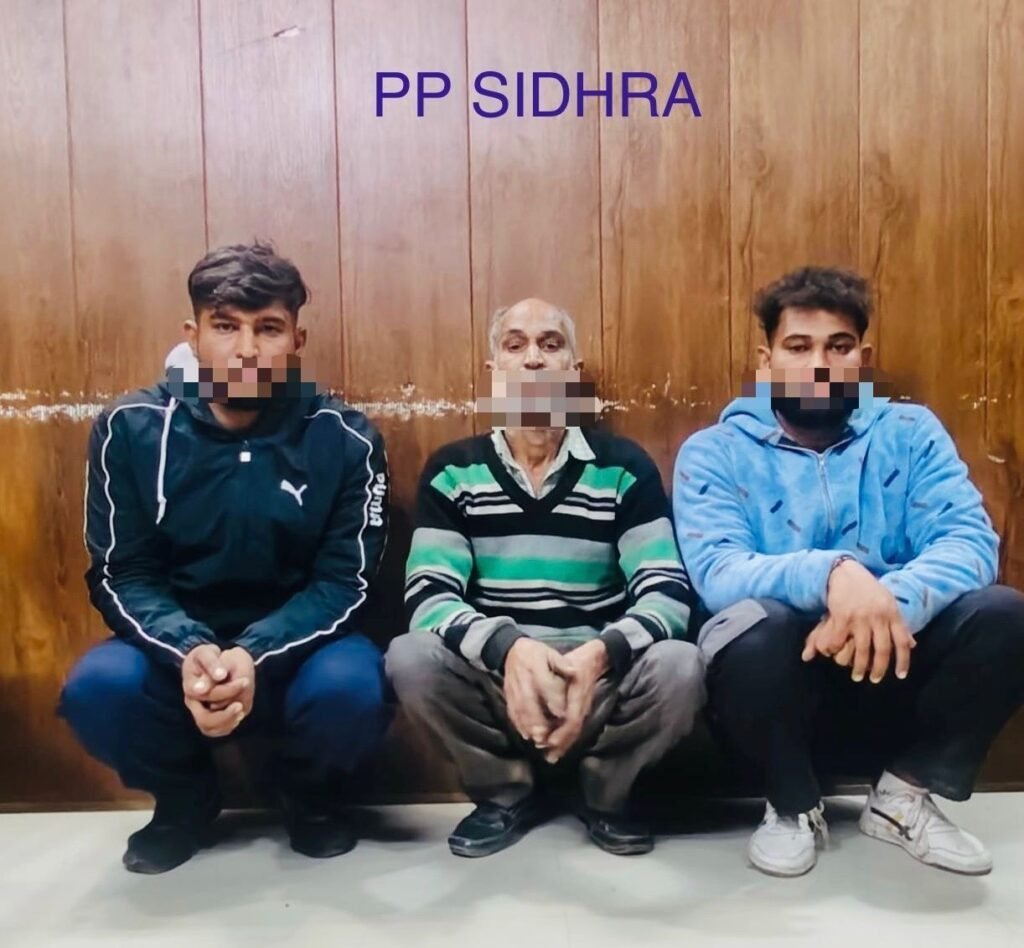 Jammu (Rural) Police Arrest Father–Sons Trio for Assault on School Bus Driver in Sidhra