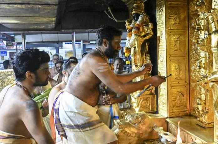 Heavy Rush at Sabarimala as Mandalam-Makaravilakku Season Begins