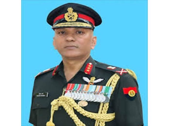 Northern Army Commander Reviews Counter-Terror Grid in Udhampur; Calls for Heightened Vigilance