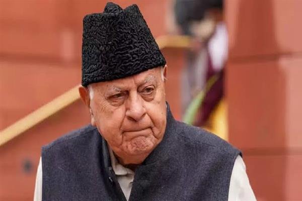 Tourists visiting J-K must see Chrysanthemum garden: Farooq Abdullah