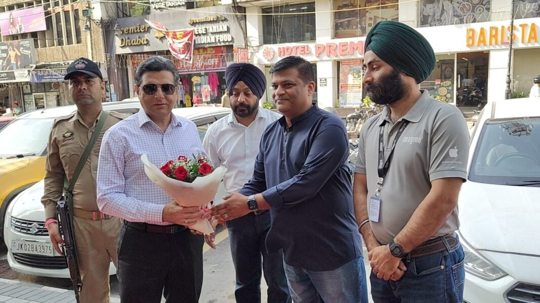 Imagine Tresor North India’s Largest Apple Partner Launches “Summer Fest” in Jammu with Exciting Tech Deals and In-Store Experiences