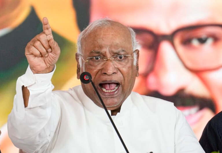 If It’s Wrong To Impose Liquor Ban On Hindus, How Did Gujarat And Bihar Do It: Iltija To J&K CM