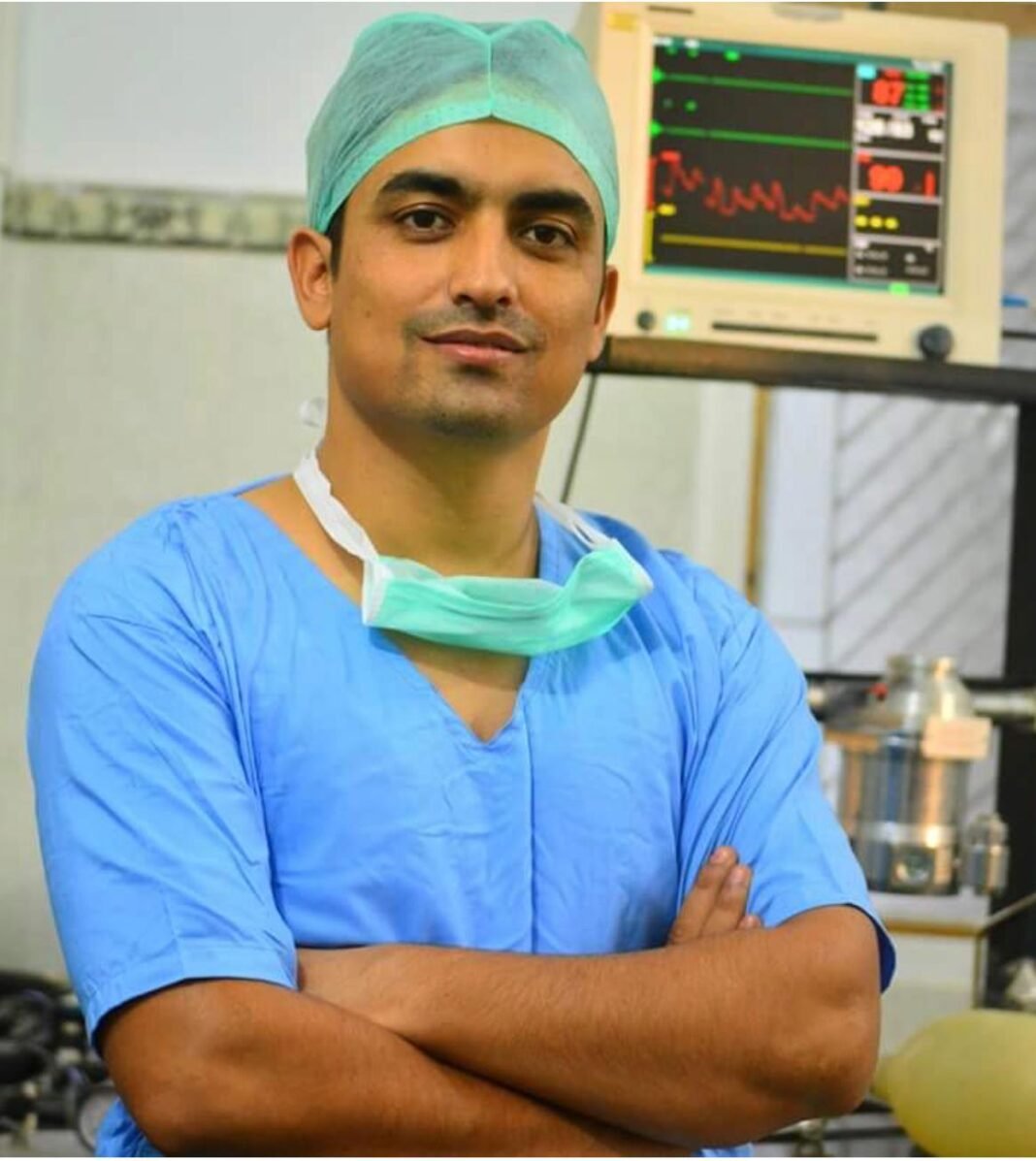 Dr. Sudesh Gupta Wins Best Research Paper Award at International Ayurveda Conference