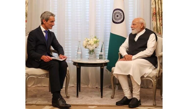 PM Modi Meets Top French CEOs, Highlights India as a Trusted Global Partner