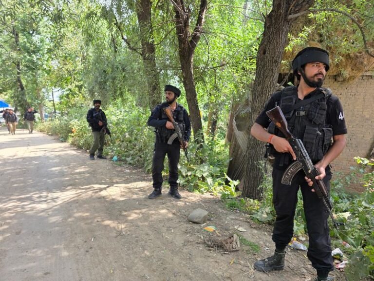Top LeT Commander Zakir Ganie Killed in Shopian Encounter; Search On for Another Terrorist