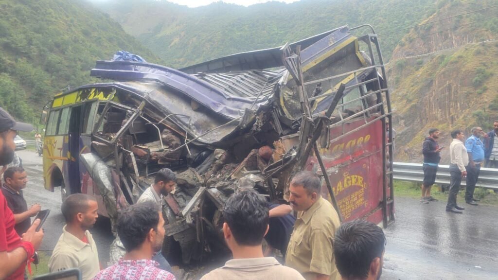 Two killed, several injured as shooting stones hit vehicles on NH in Doda