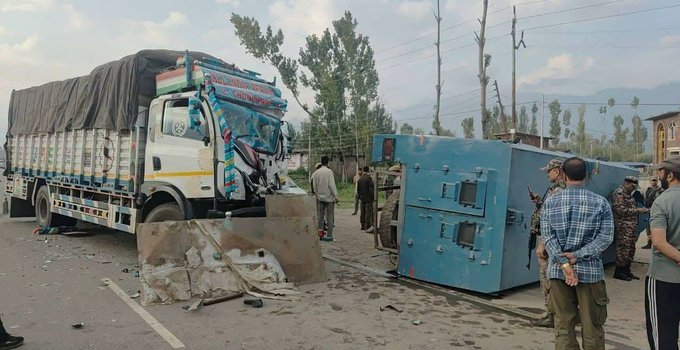 Five CRPF Personnel Injured in Highway Accident in J&K