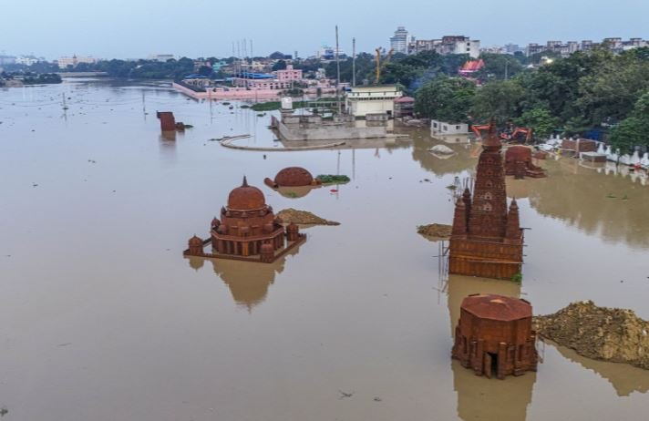 Bihar floods affect over 43 lakh people in 14 districts